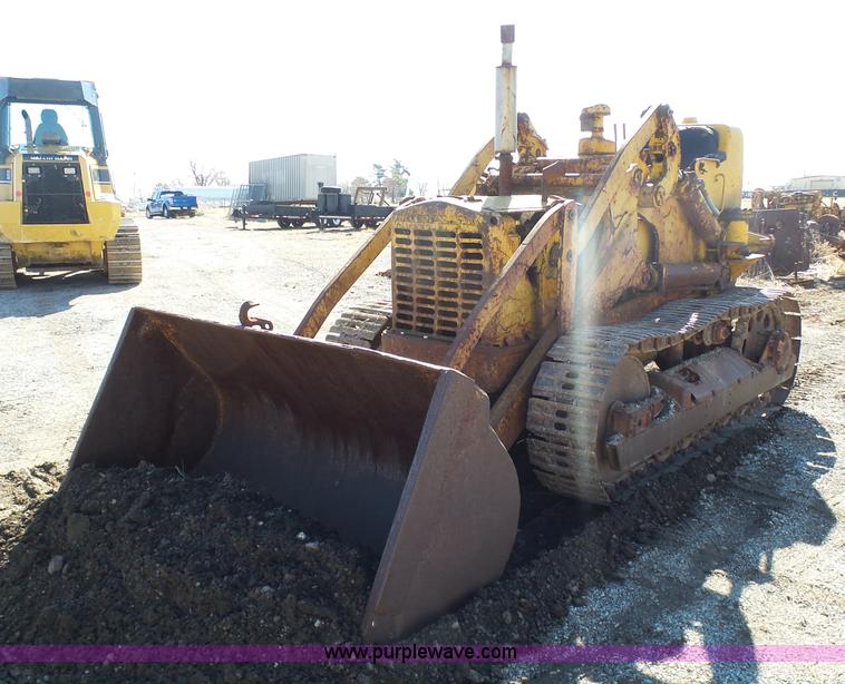 image for item L3181 Caterpillar 955 loader
