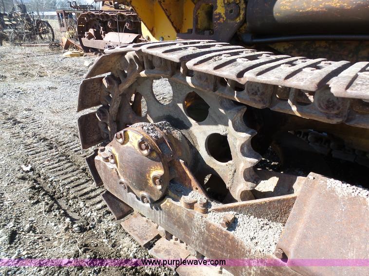 image for item L3181 Caterpillar 955 loader