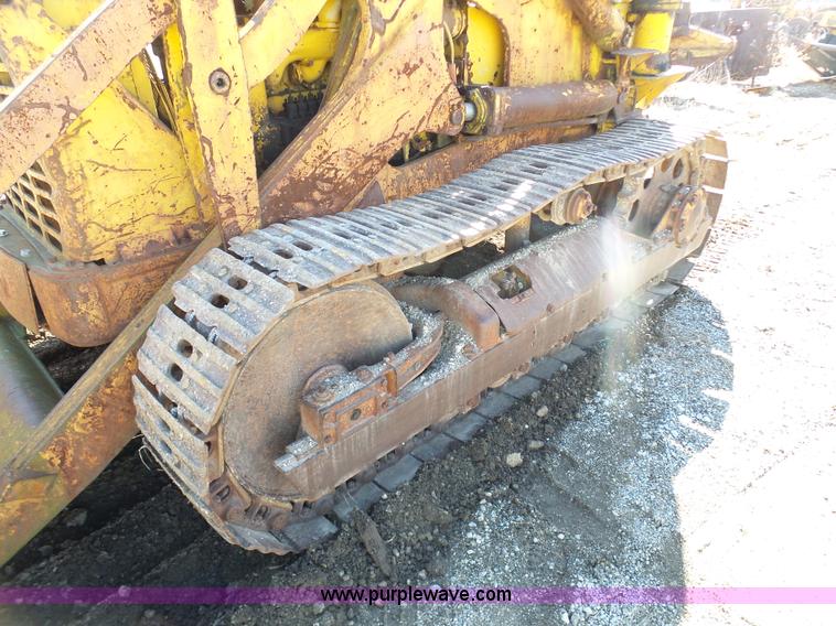 image for item L3181 Caterpillar 955 loader