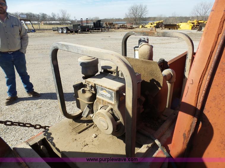 image for item L3183 2,000 gallon fuel tank