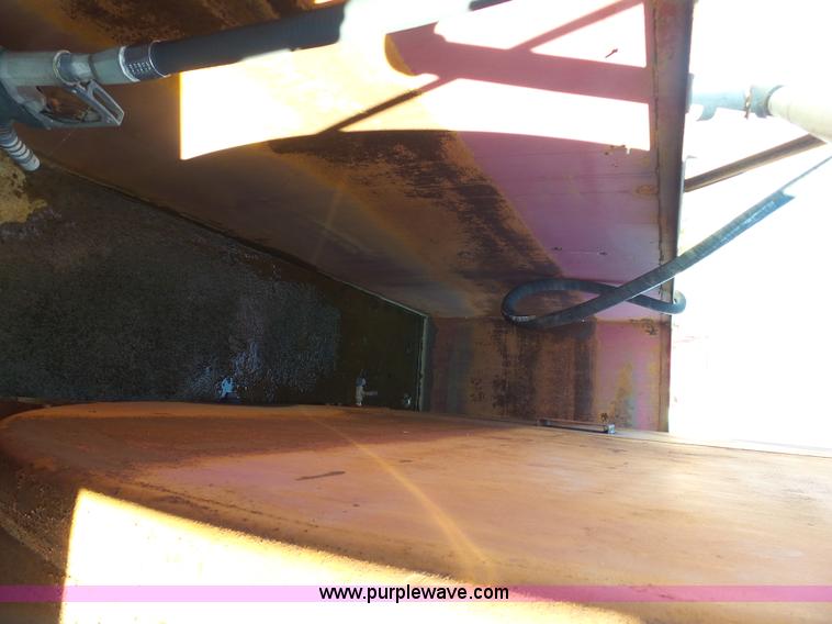 image for item L3184 10,000 gallon fuel tank