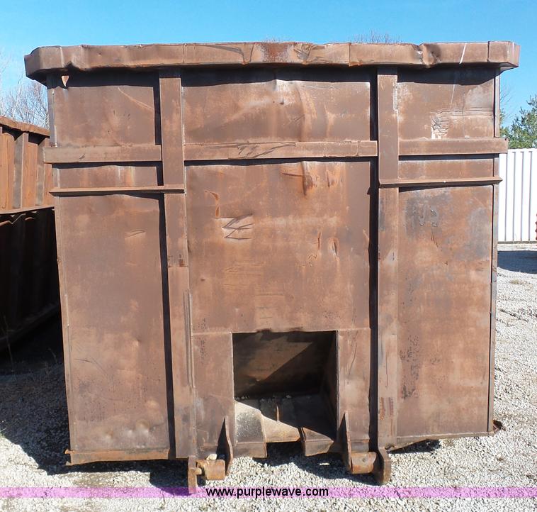 image for item L3188 Roll-off container