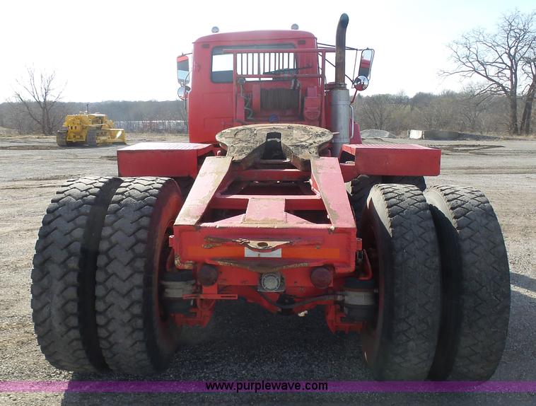 image for item L3189 1975 Mack semi truck