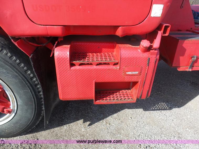 image for item L3189 1975 Mack semi truck