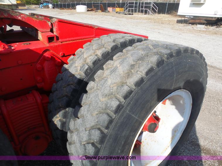 image for item L3189 1975 Mack semi truck