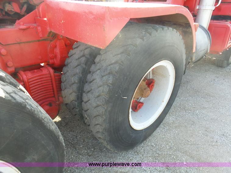 image for item L3189 1975 Mack semi truck