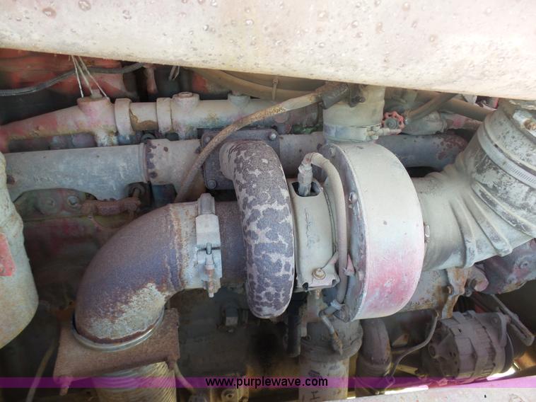 image for item L3189 1975 Mack semi truck