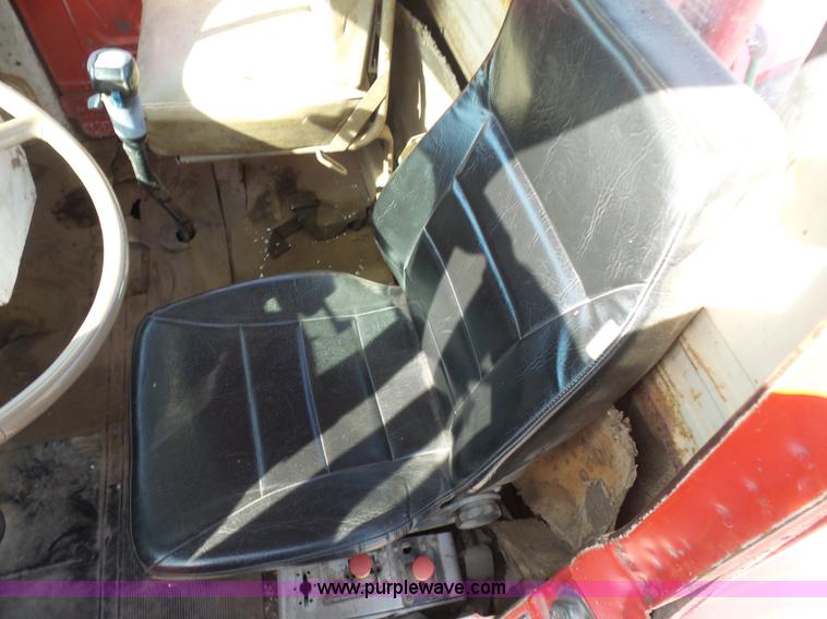 image for item L3189 1975 Mack semi truck