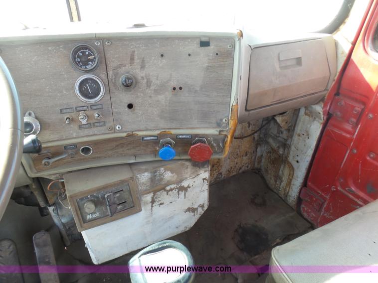 image for item L3189 1975 Mack semi truck