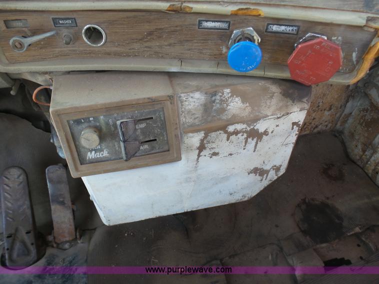 image for item L3189 1975 Mack semi truck