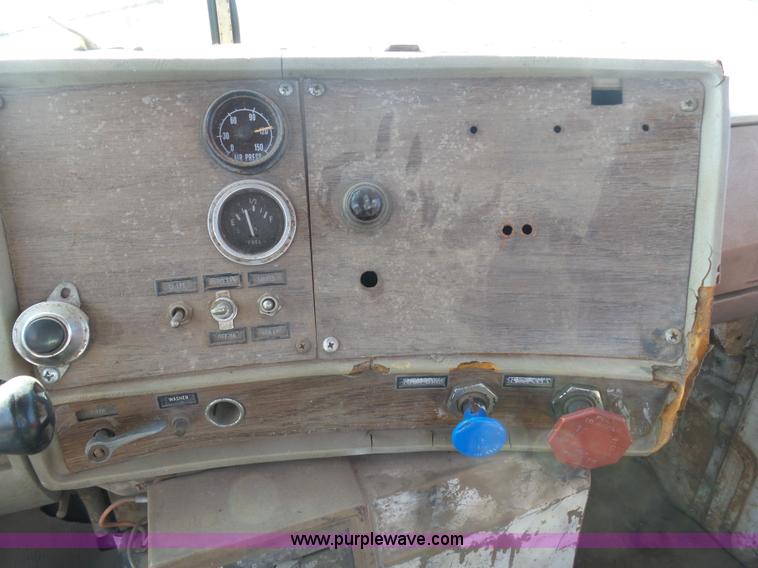 image for item L3189 1975 Mack semi truck