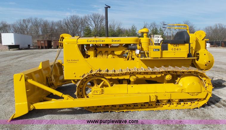image for item L3193 1952 Caterpillar D6 dozer