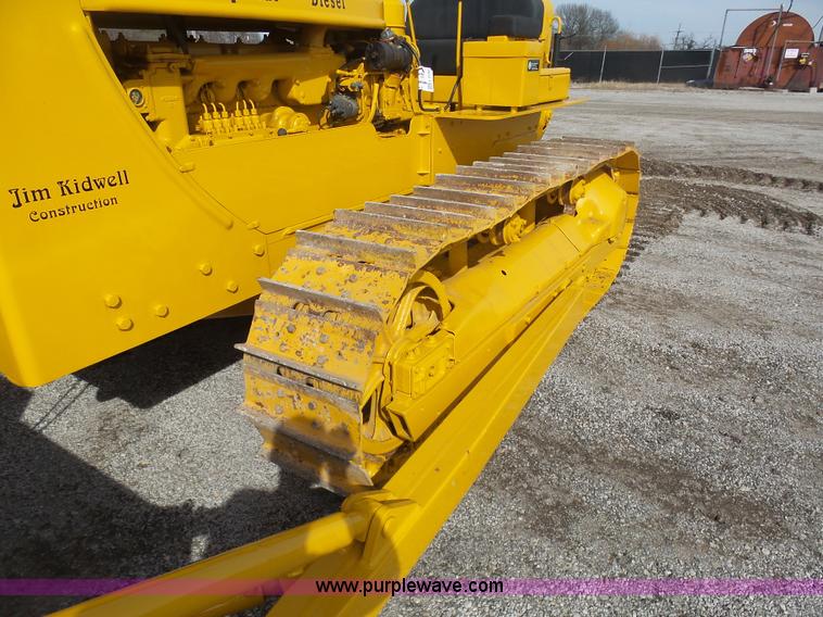 image for item L3193 1952 Caterpillar D6 dozer