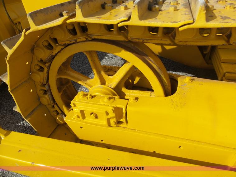 image for item L3193 1952 Caterpillar D6 dozer