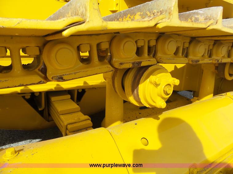 image for item L3193 1952 Caterpillar D6 dozer