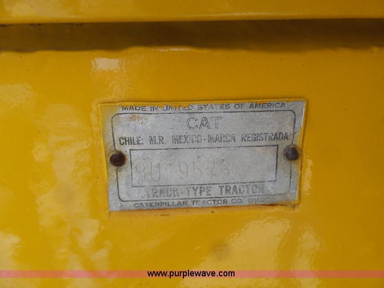 image for item L3193 1952 Caterpillar D6 dozer