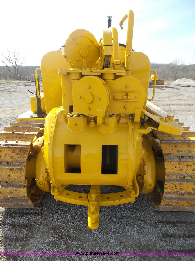image for item L3193 1952 Caterpillar D6 dozer