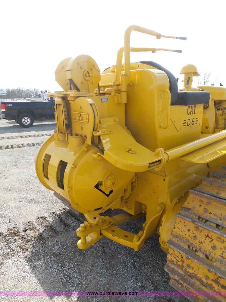 image for item L3193 1952 Caterpillar D6 dozer