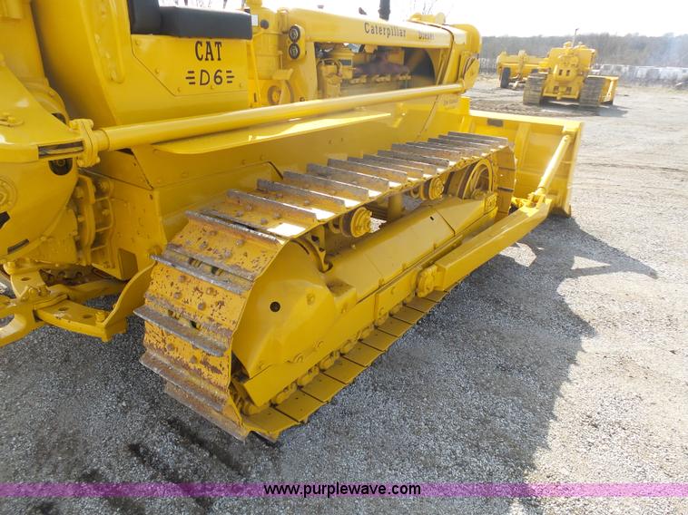 image for item L3193 1952 Caterpillar D6 dozer