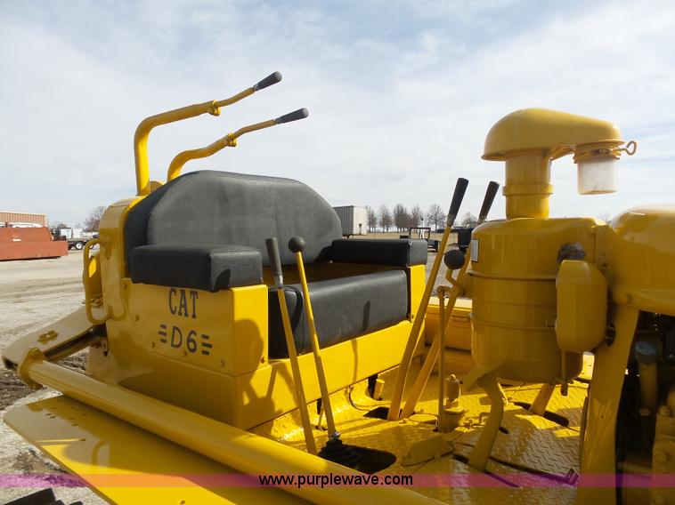 image for item L3193 1952 Caterpillar D6 dozer