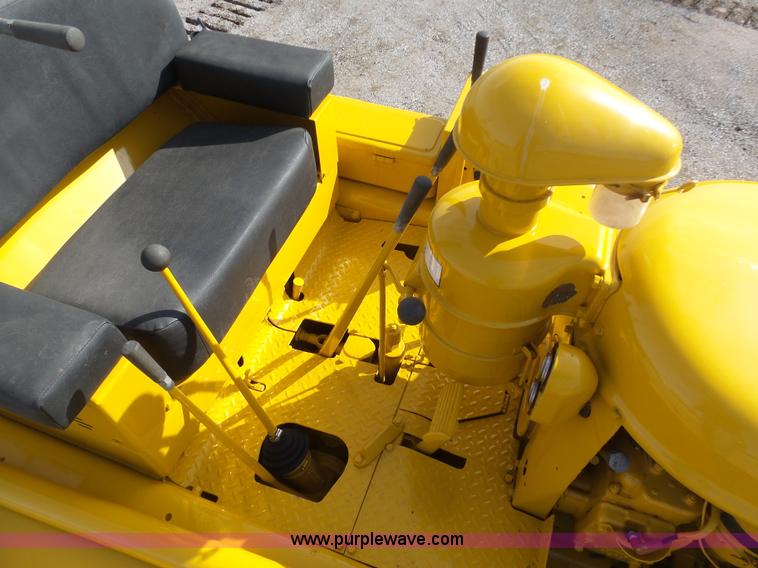 image for item L3193 1952 Caterpillar D6 dozer