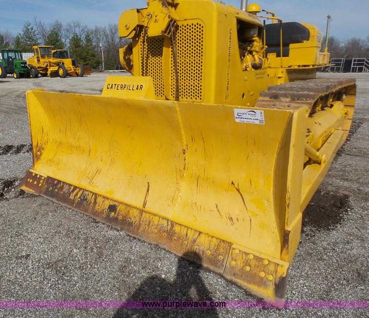 image for item L3194 1947 Caterpillar D7 dozer