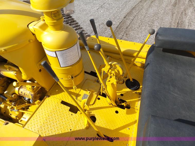 image for item L3194 1947 Caterpillar D7 dozer