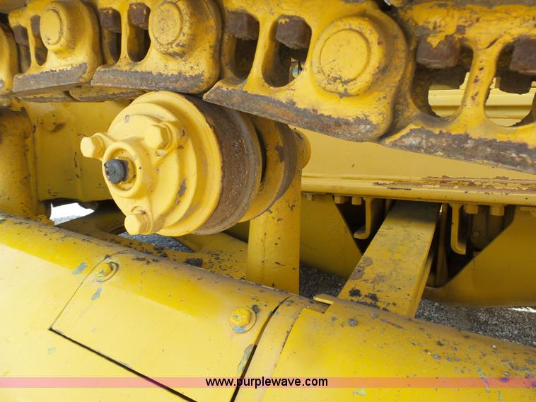 image for item L3195 1952 Caterpillar D6 dozer