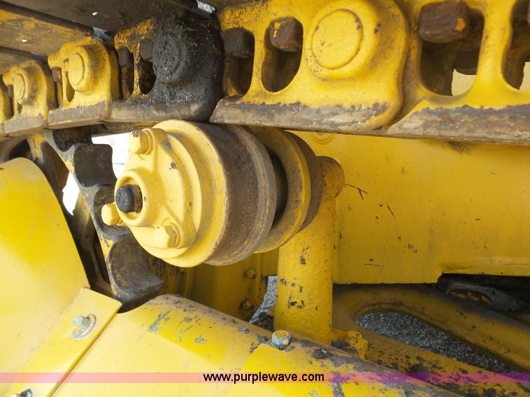 image for item L3195 1952 Caterpillar D6 dozer