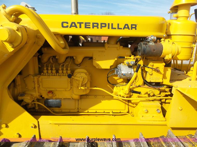 image for item L3195 1952 Caterpillar D6 dozer