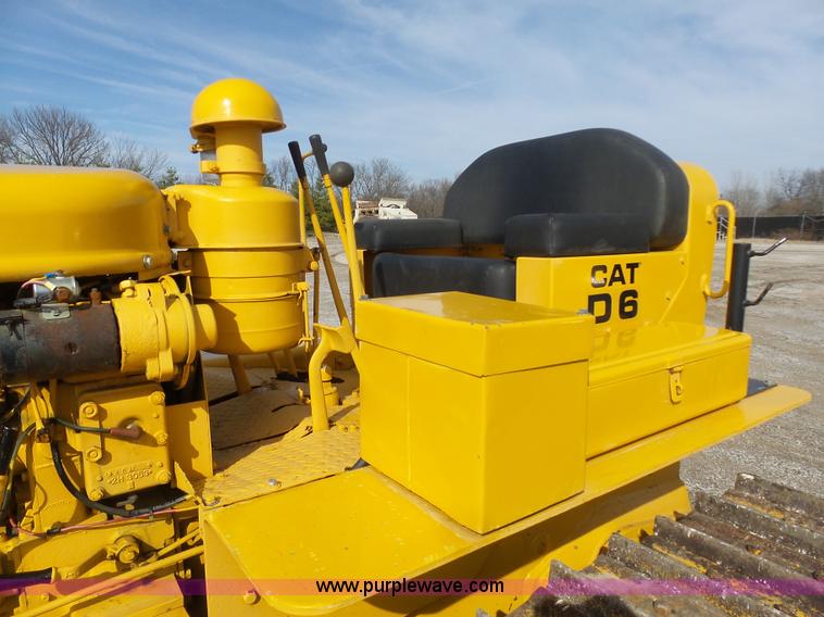 image for item L3195 1952 Caterpillar D6 dozer