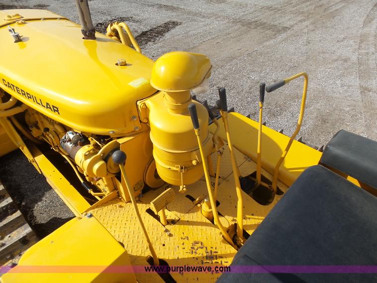 image for item L3195 1952 Caterpillar D6 dozer