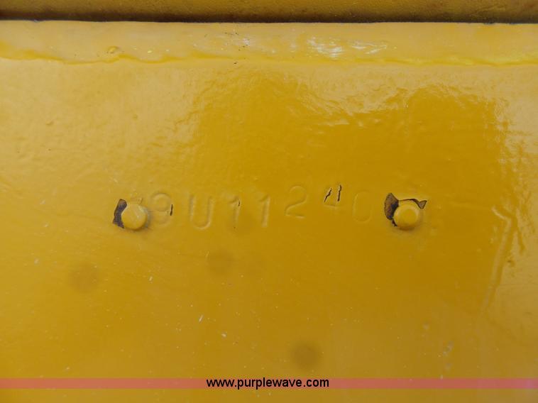 image for item L3195 1952 Caterpillar D6 dozer