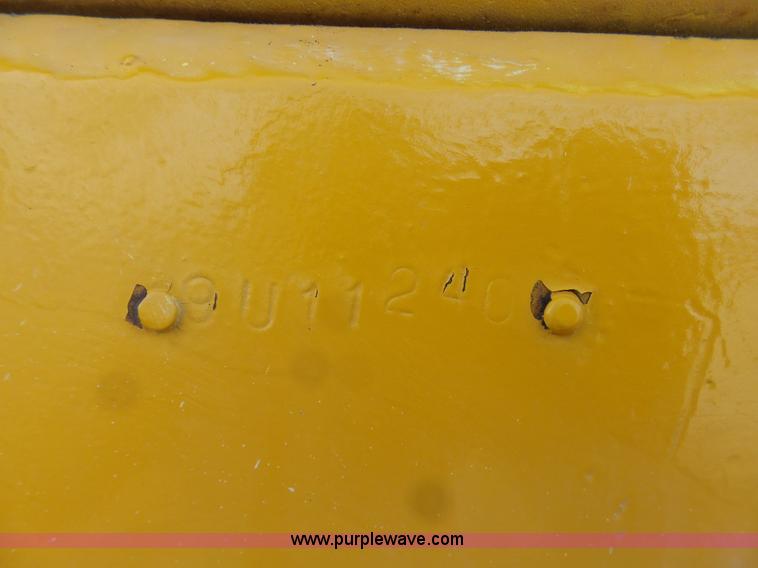 image for item L3195 1952 Caterpillar D6 dozer