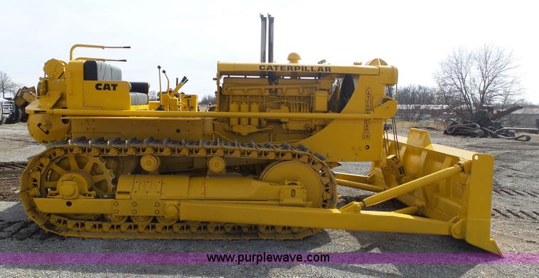 image for item L3197 1953 Caterpillar D8 dozer