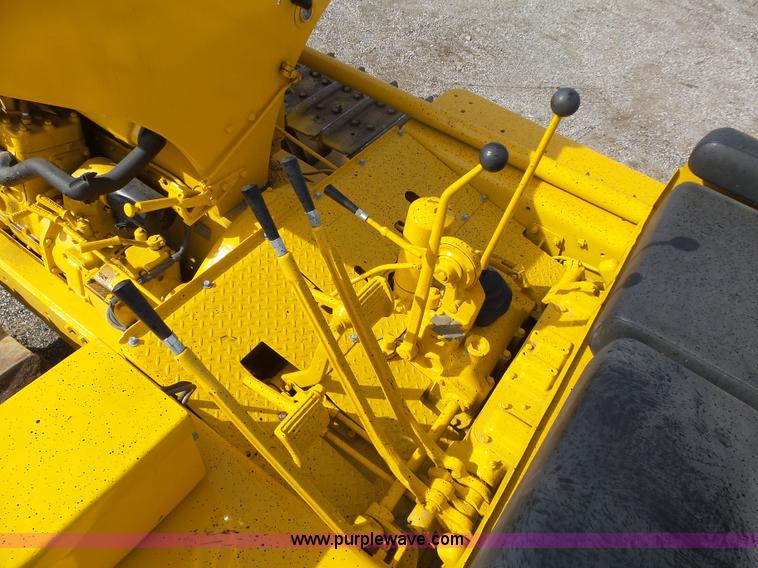 image for item L3197 1953 Caterpillar D8 dozer