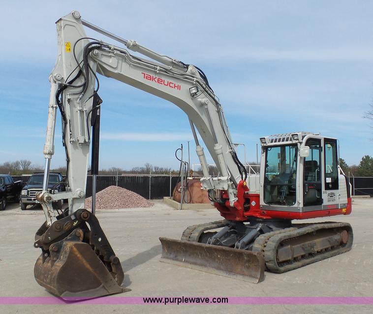 image for item L3199 2012 Takeuchi TB1140 compact excavator