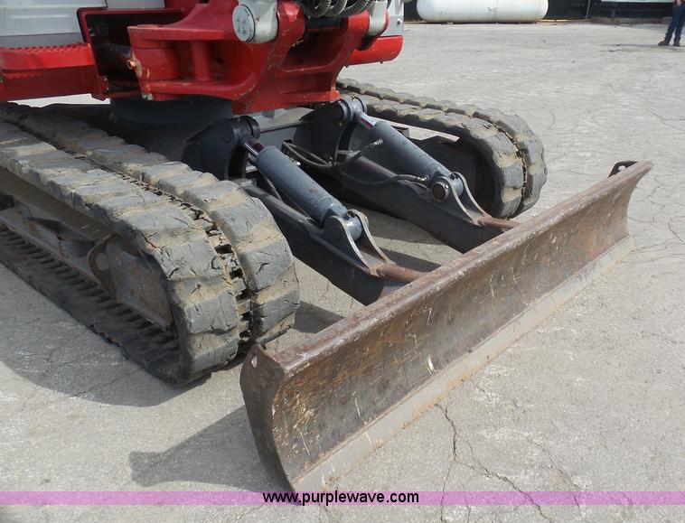 image for item L3199 2012 Takeuchi TB1140 compact excavator