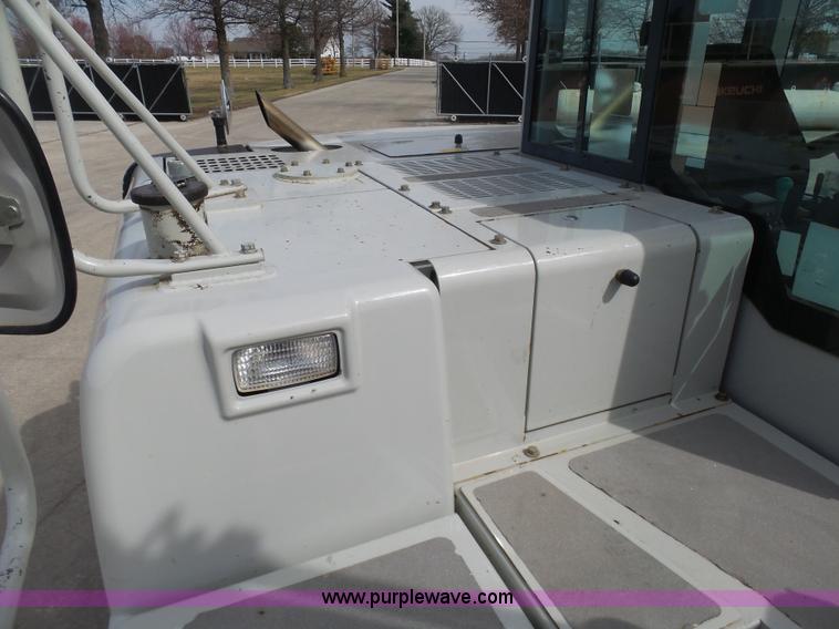 image for item L3199 2012 Takeuchi TB1140 compact excavator