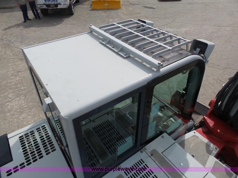 image for item L3199 2012 Takeuchi TB1140 compact excavator