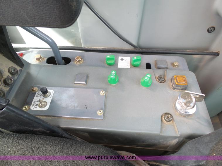 image for item L3199 2012 Takeuchi TB1140 compact excavator