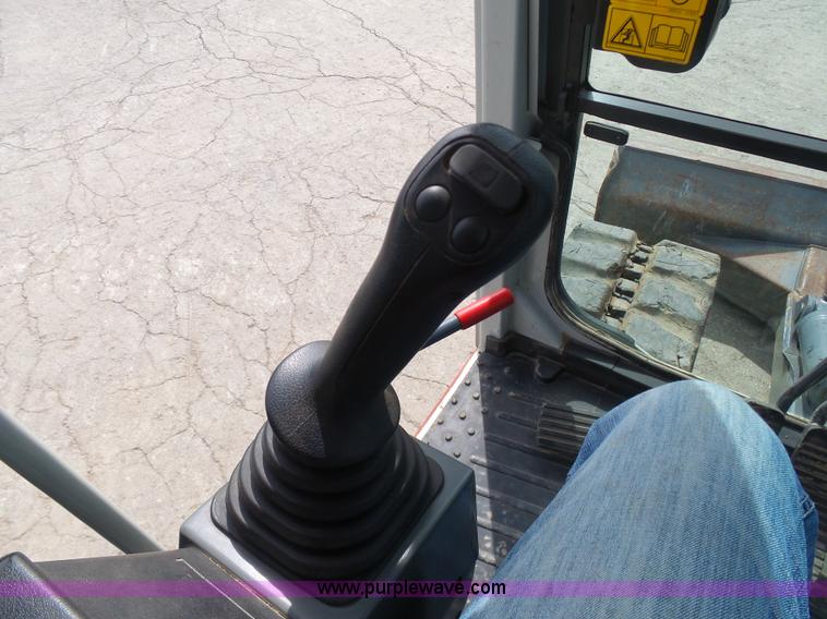 image for item L3199 2012 Takeuchi TB1140 compact excavator