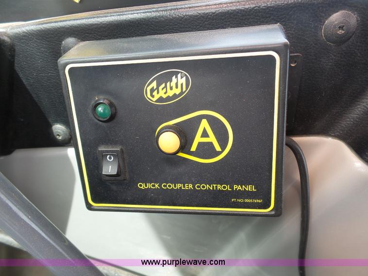 image for item L3199 2012 Takeuchi TB1140 compact excavator