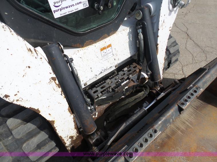 image for item L3200 2013 Bobcat T750 skid steer