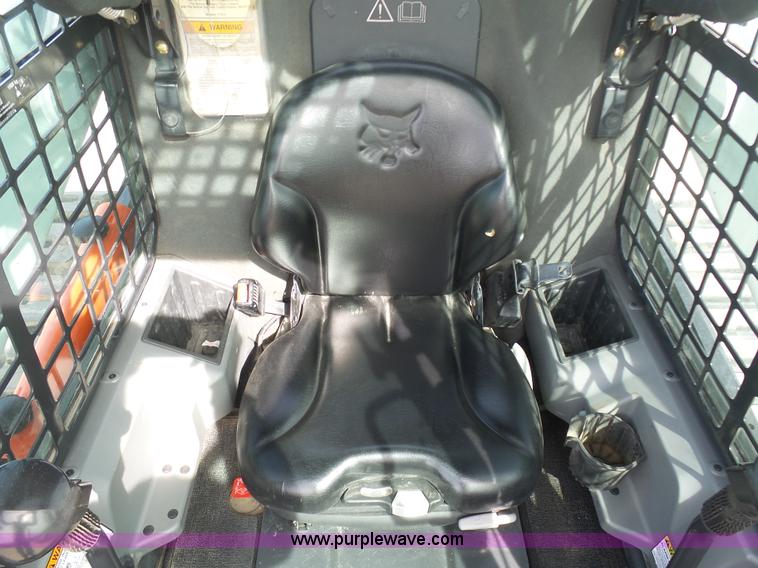 image for item L3200 2013 Bobcat T750 skid steer