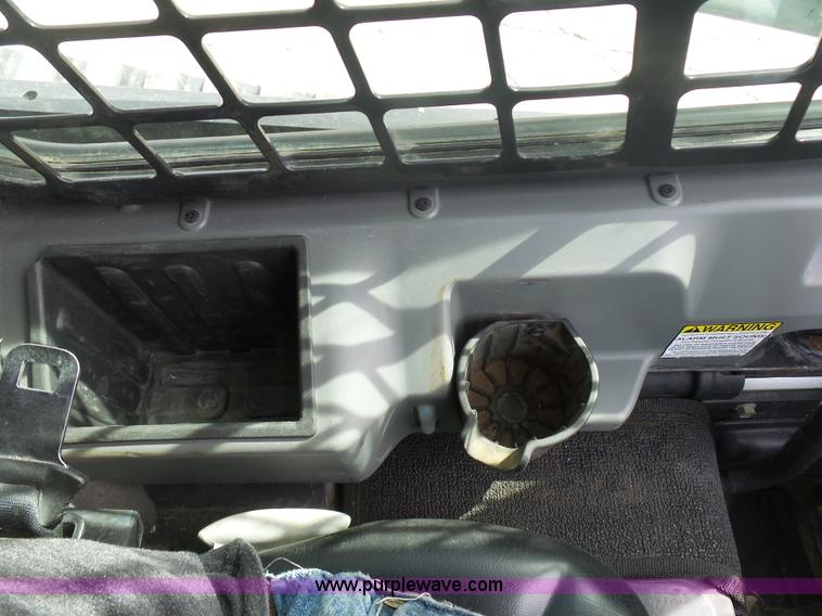 image for item L3200 2013 Bobcat T750 skid steer