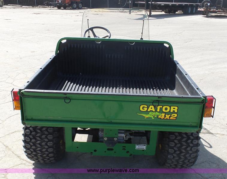 image for item L3202 John Deere Gator utility vehicle