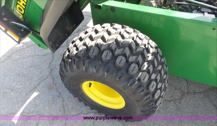 image for item L3202 John Deere Gator utility vehicle