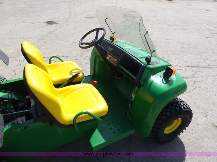image for item L3202 John Deere Gator utility vehicle