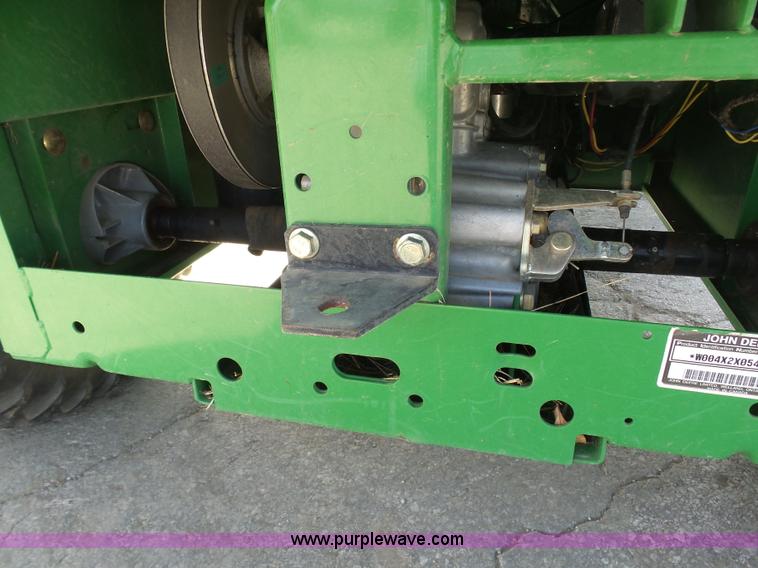 image for item L3202 John Deere Gator utility vehicle